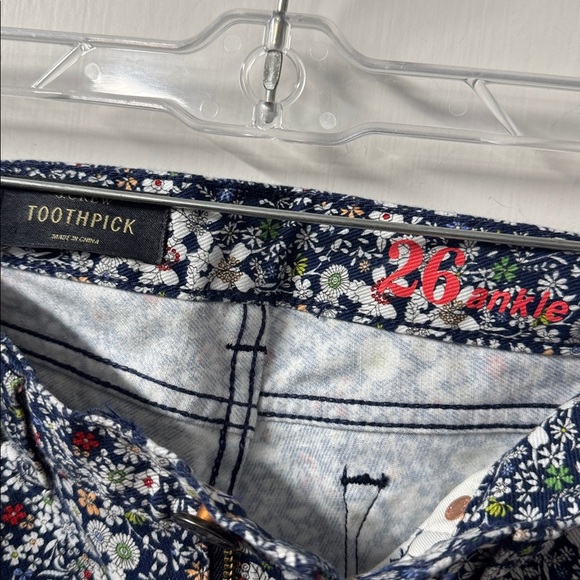 J. Crew toothpick ankle floral pants size 26 // 092926 - Picture 2 of 2